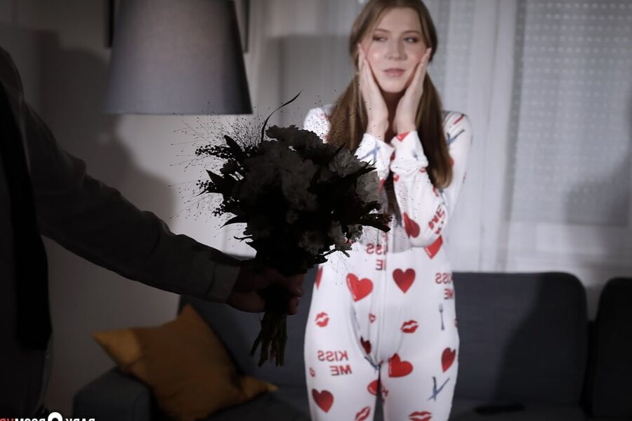 Martha gets flowers and big cock from delivery boy