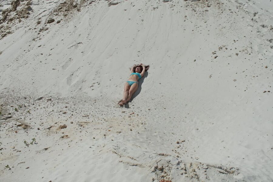 On White Sand in turquos bikini