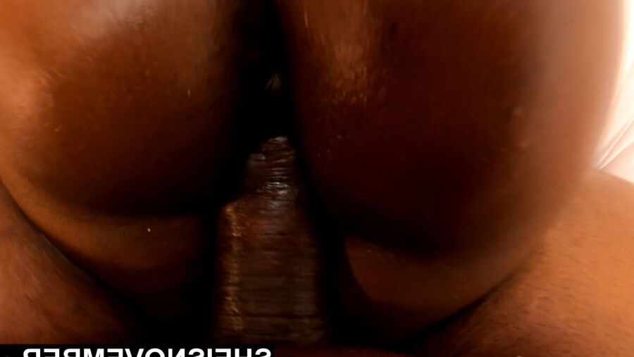Face Down Ass Up BBC Fucking Big Butt Slim Black Babe Young