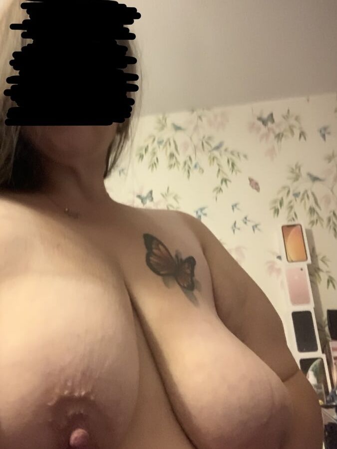British Bbw wife big tits and pussy photos
