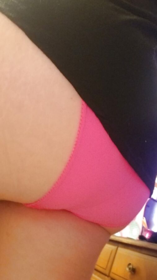 Plugged for the night. Hot pink and black panties &amp; bra milf