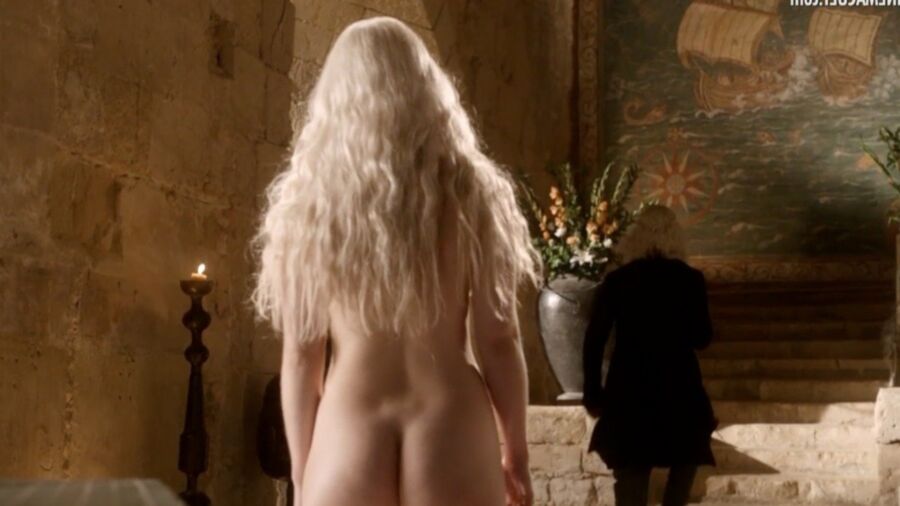Emilia Clarke nude and sex vidcaps