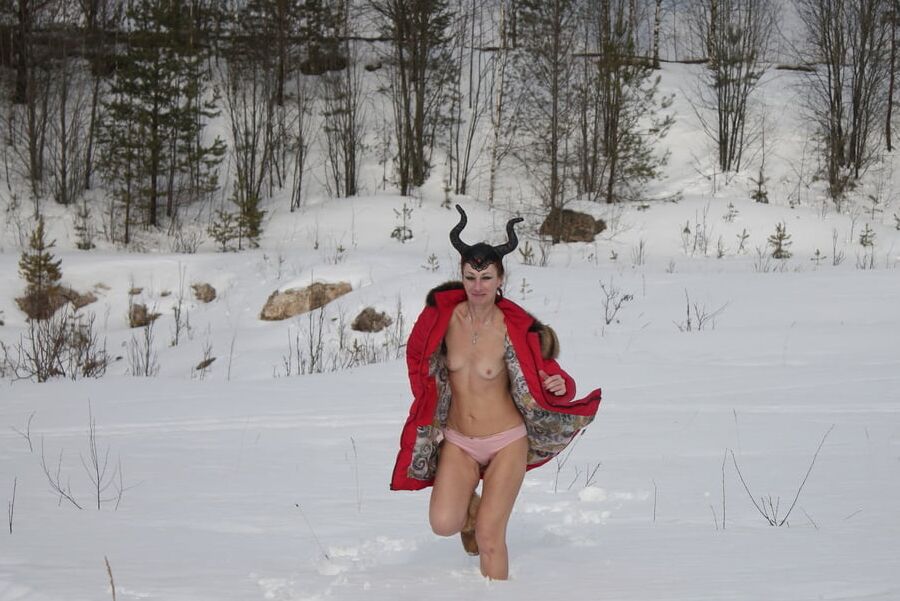 Naked on the Snow in Quarry