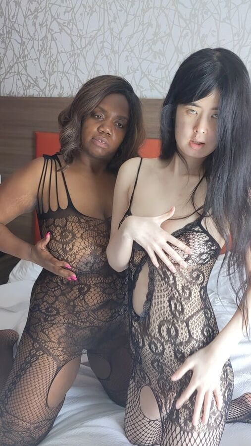 Asian Girl and Black Girl make love
