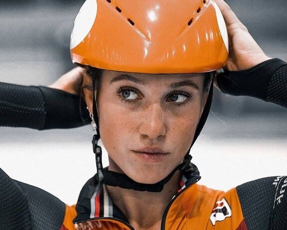 Suzanne Schulting - Dutch Shorttrack Skater