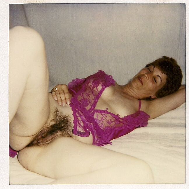 Vintage Sexy Polaroid Pictures