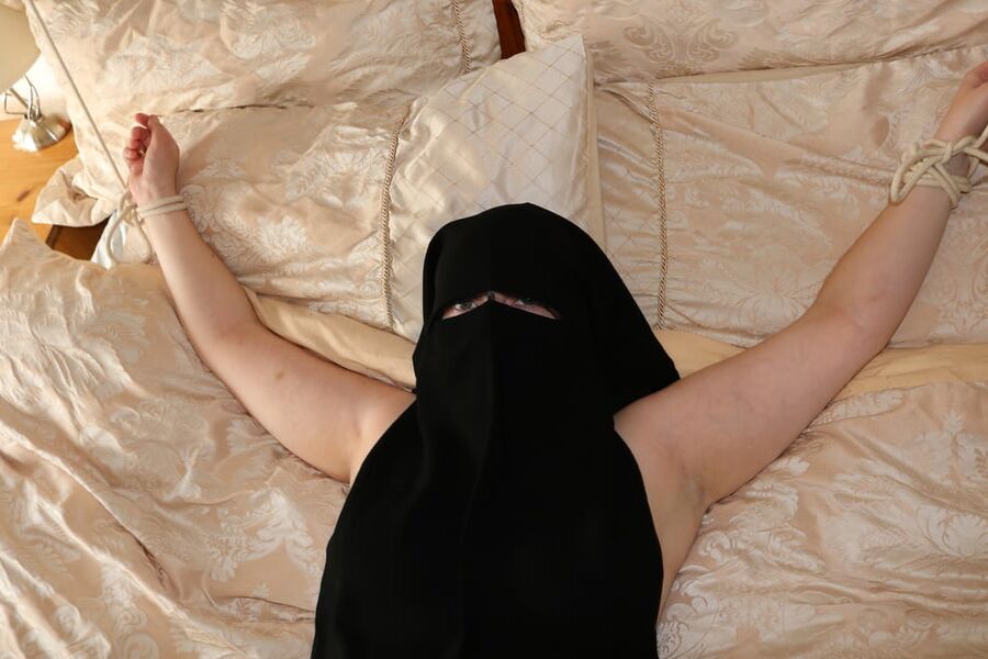 Bondage in Niqab