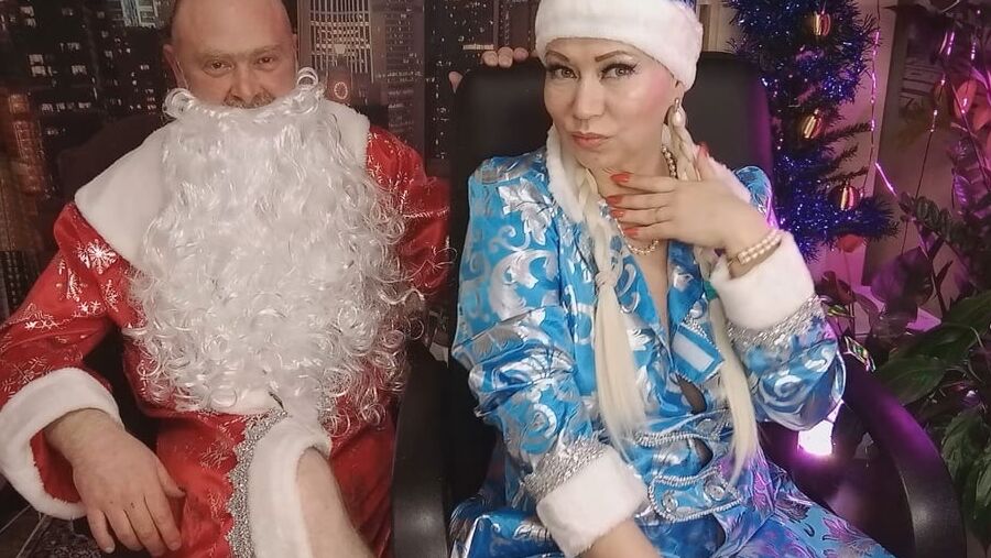 Mature bitch Snow Maiden &amp; the Magic Staff of Santa Claus )