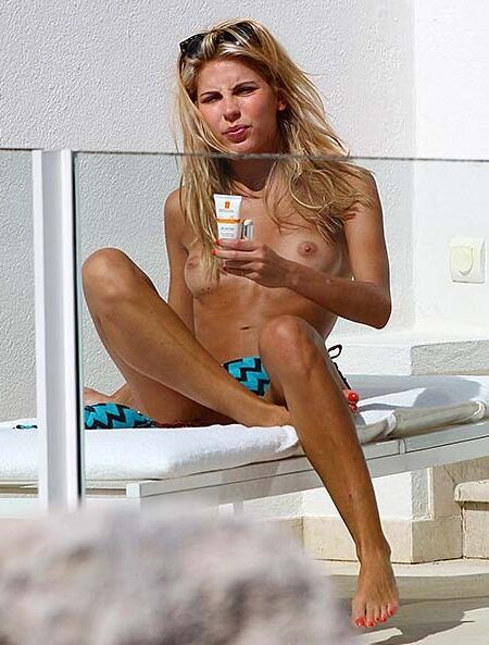 Nathalie Kelley paparazzi topless photos