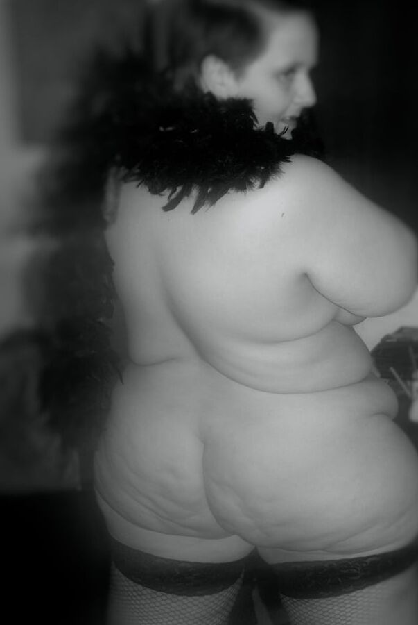 Burlesque Black and white