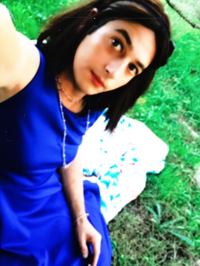 Blue dress and nature