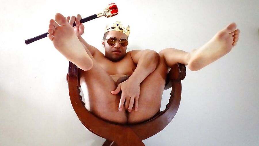 - King On A Throne