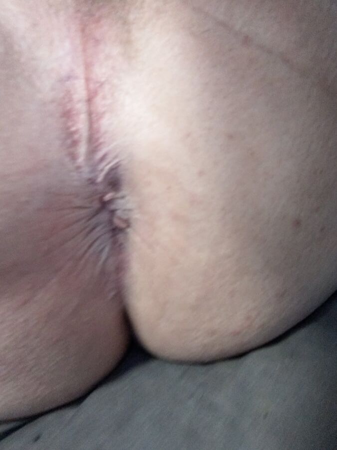 Who wants to fuck my tight hole