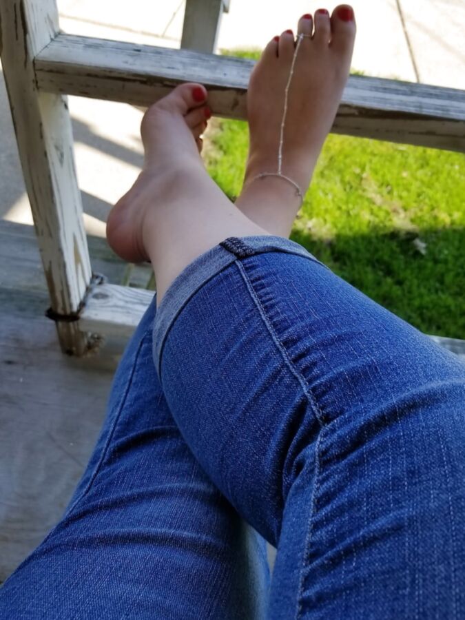 Playtime while chatting with a certain someone.... wife Milf