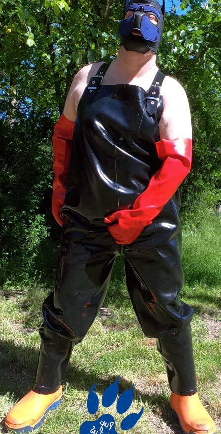 rubber dungarees for a sunny afternoon