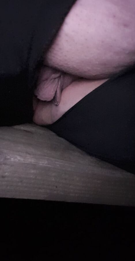 Fat pussy Outdoor fun with dildo