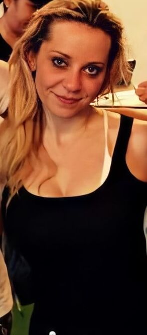 Tara strong busy voice actress