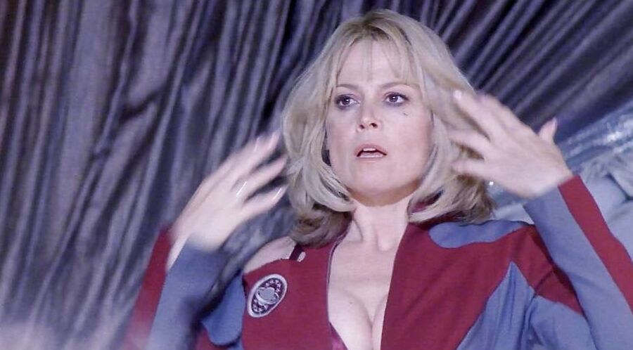 Sigourney Weaver