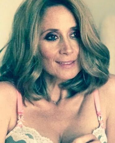 Lara fabian hot