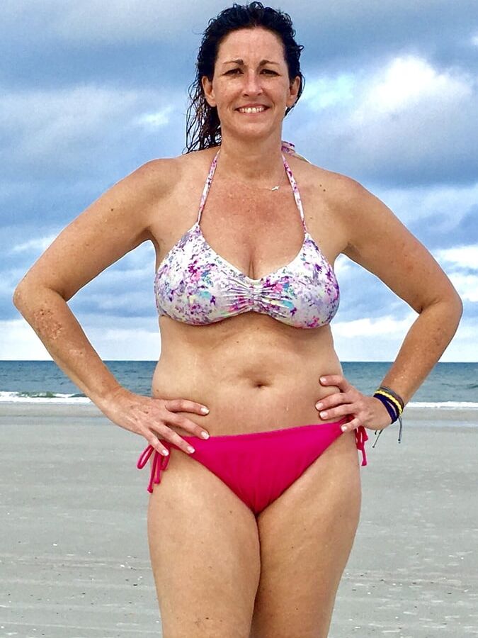 Big tit slut wife exposed