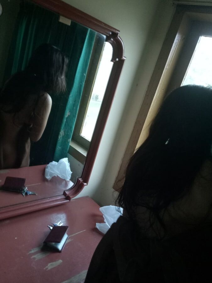 Hot Indonesian Girl