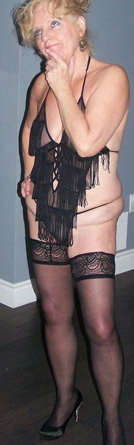 Black FRill Teddy