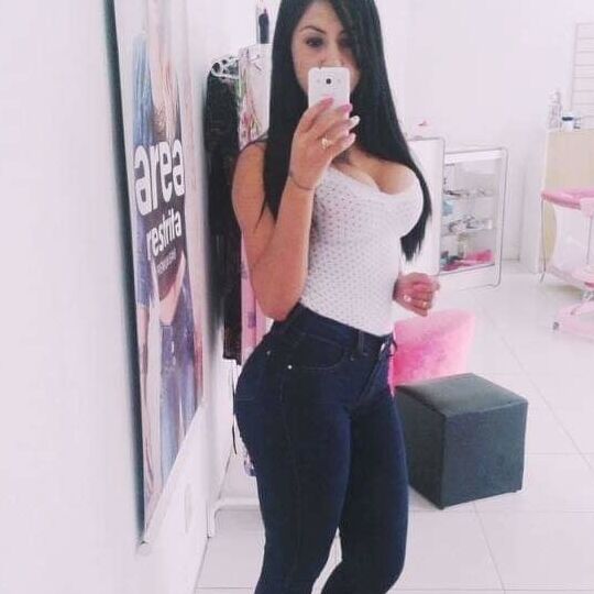 RAQUEL MADURA MAGRINHA GOSTOSA