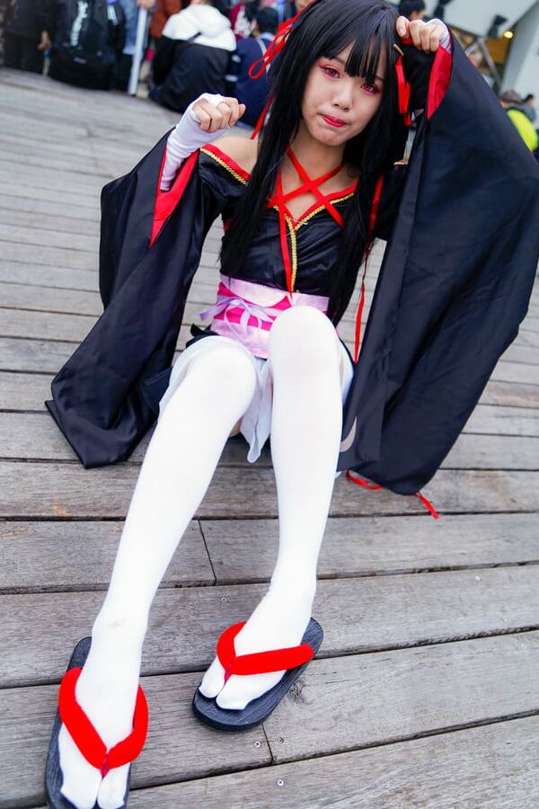 Cosplay Cunts in Pantyhose and Tights