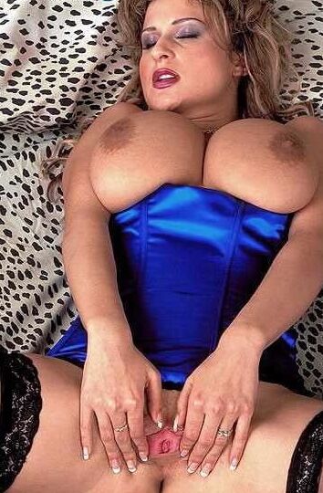 GROS SEINS