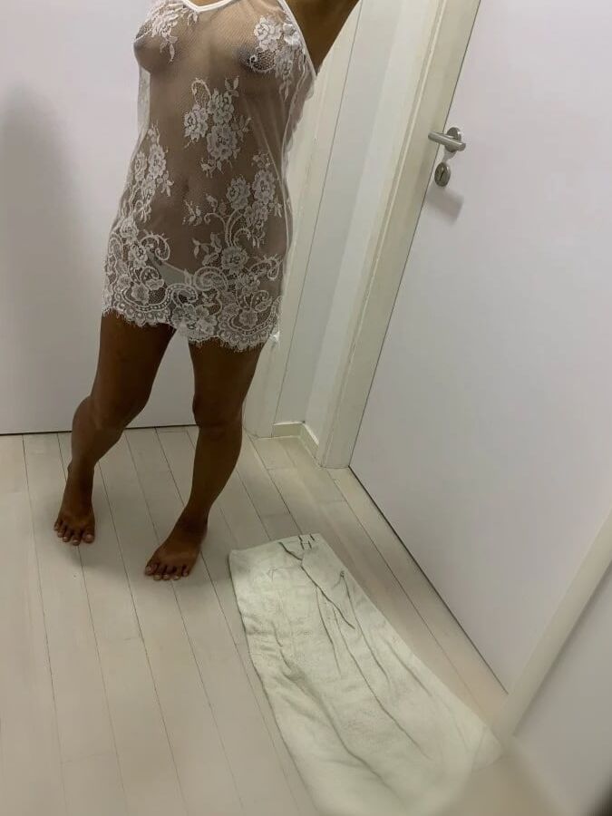 AliExpress two