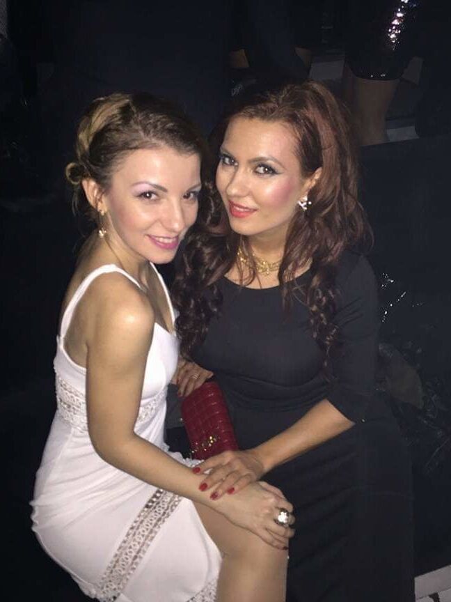 girls mix