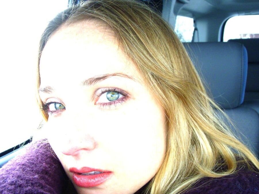 Amateur Blonde