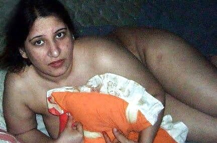 desi paki aunty