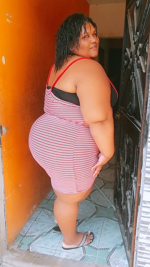 la jami romkillo negra gorda culona