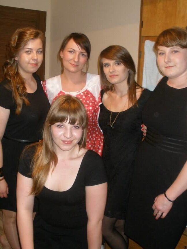 sexy females in tights pantyhose nylons