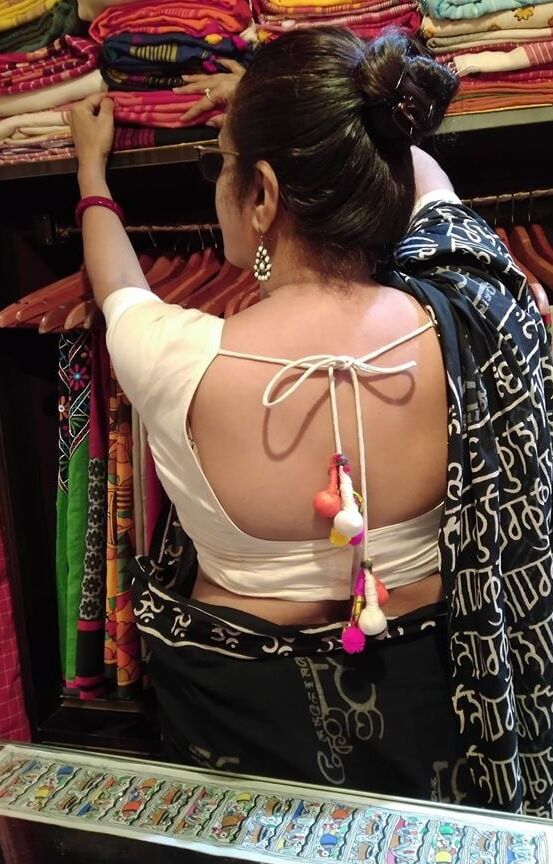 Sexy Indian moms