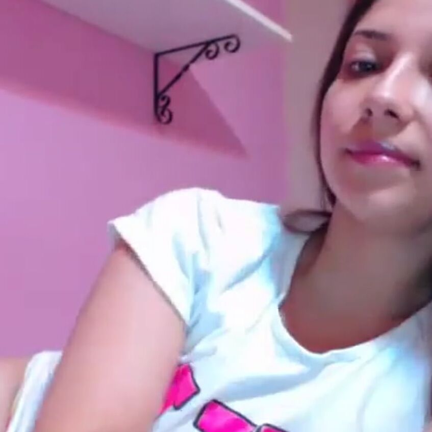 Patna sisters showing boobs and pussy