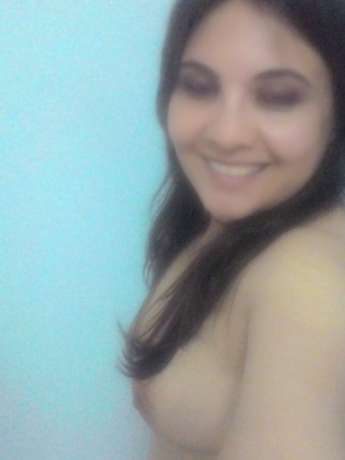 Me nude