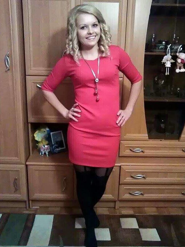 sexy females in tights pantyhose nylons