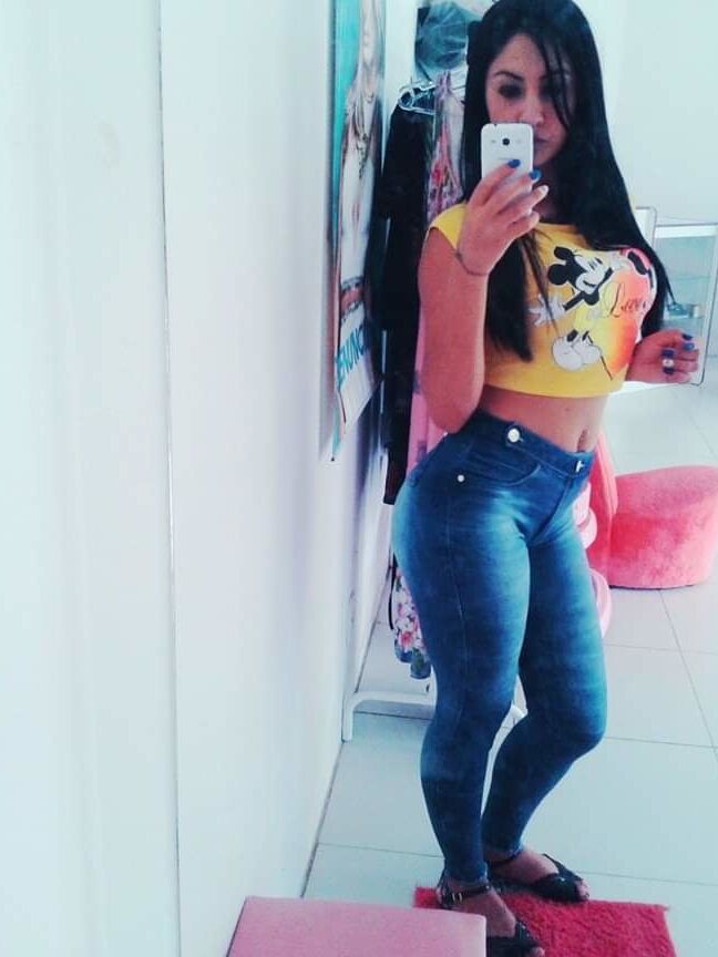 RAQUEL MADURA MAGRINHA GOSTOSA