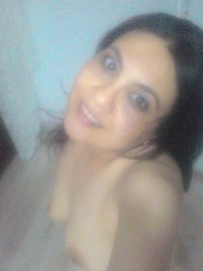 Me nude