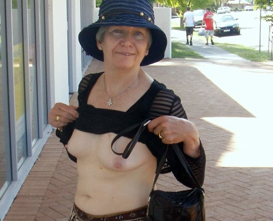 SHOW US THOSE TITS
