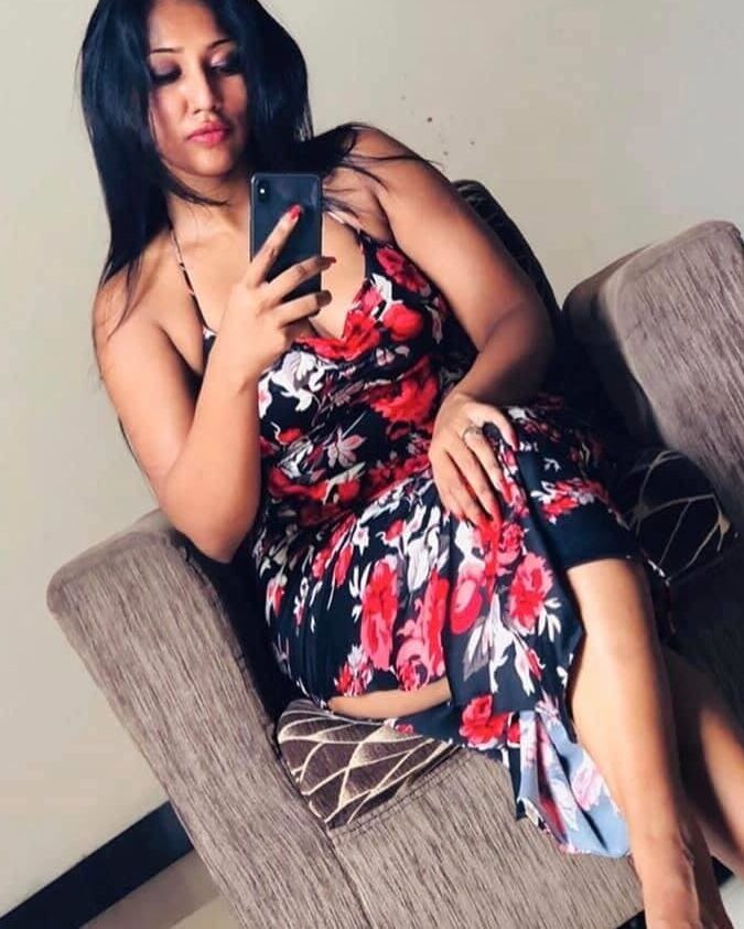 Indian sexy desi model