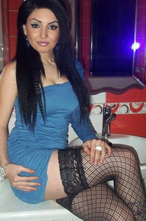 Sexy older ladies
