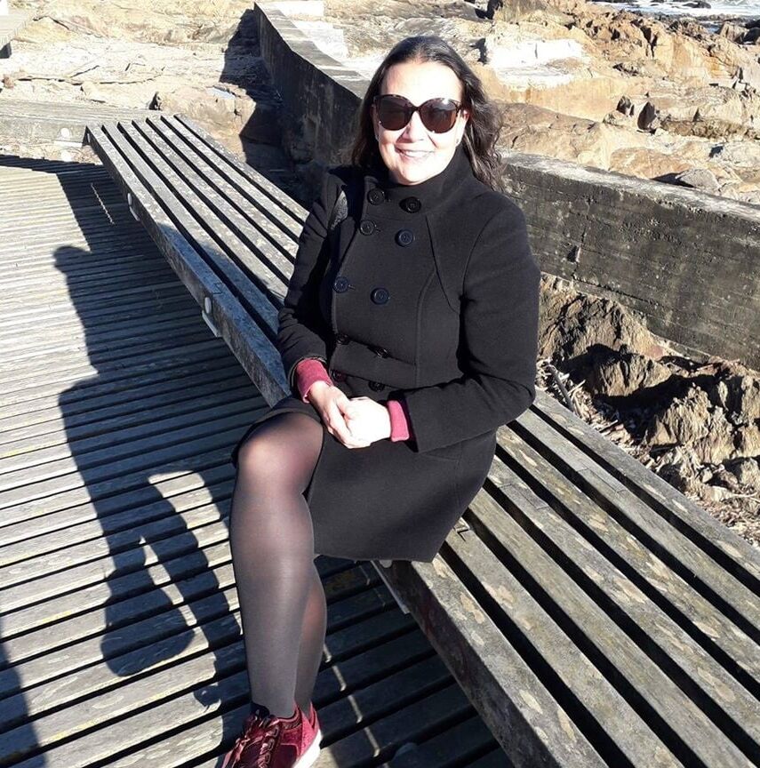 hot milf Isabel - comment and rate
