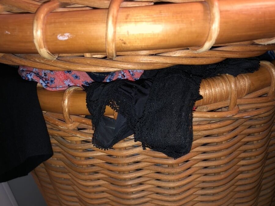Jerking into wifes bra and dirty panties
