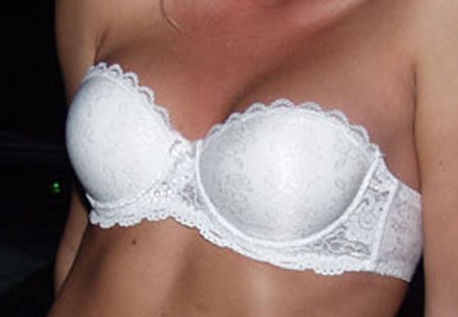 Sexy Lingerie, Silky Panties, Lacy Slips &amp; More !