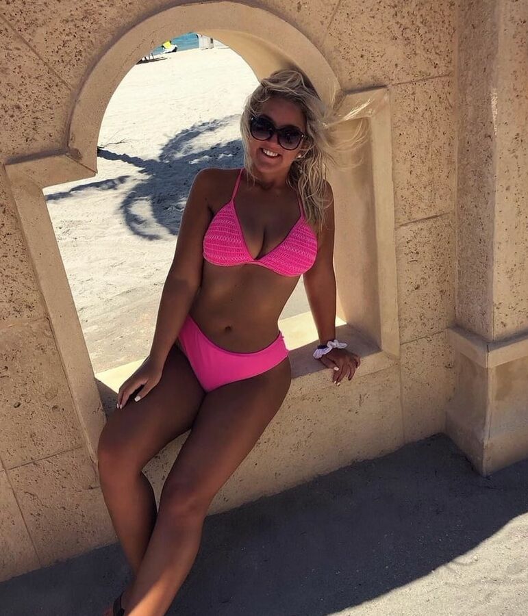 I BeT shes A great FUCK!! DO YOU?