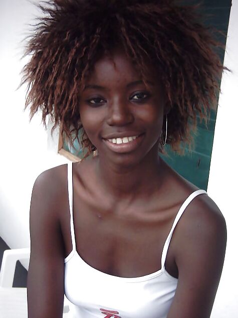 BELLE AFRICAINE