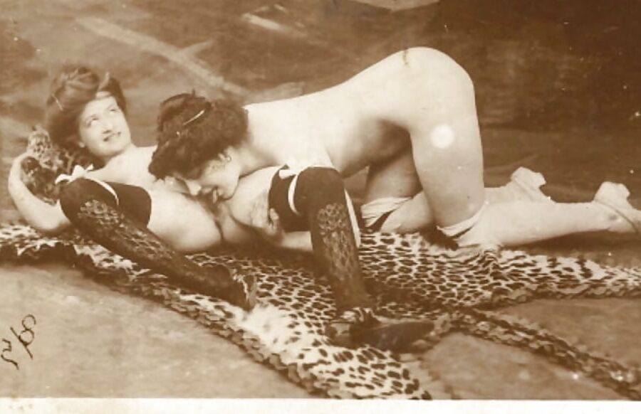 femmes entre elles vintage
